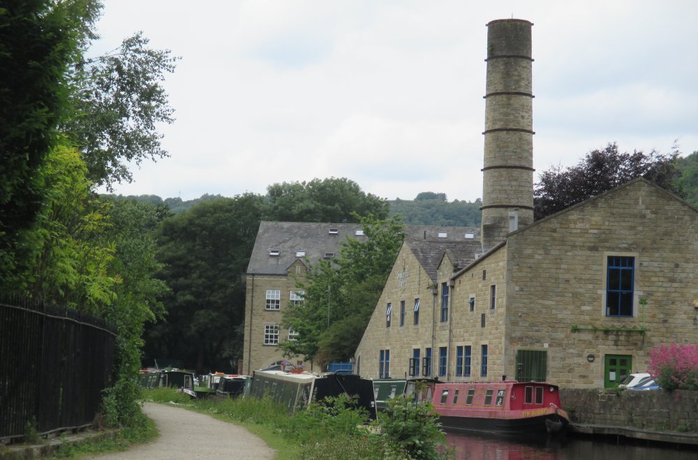 Falling Royd Hebden Bridge Narrow boat trip from Sowerby Bridge to Hebden Bridge Rochdale Canal ...